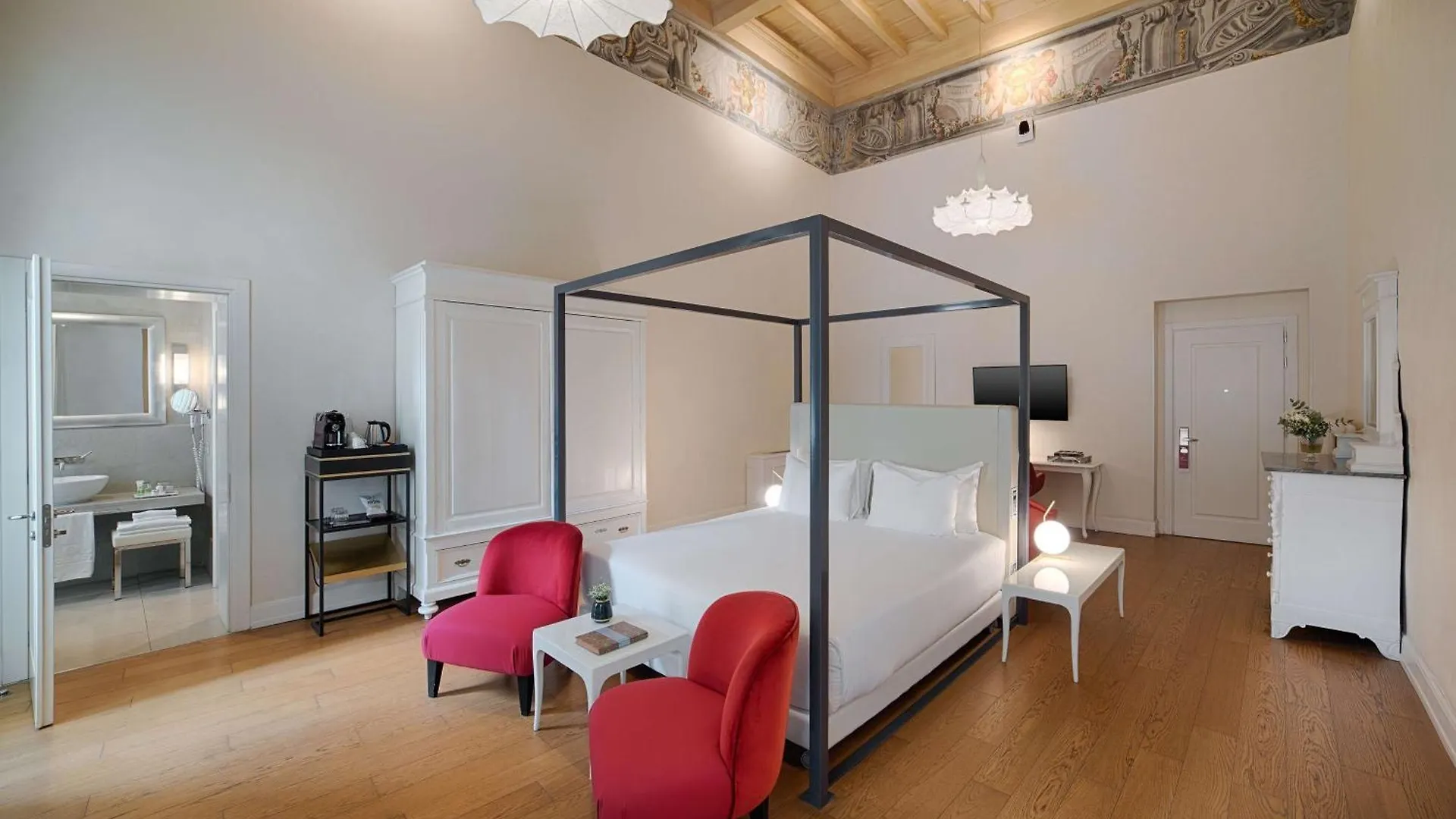 Hotel Nh Collection Firenze Porta Rossa 5*, Florencie Itálie